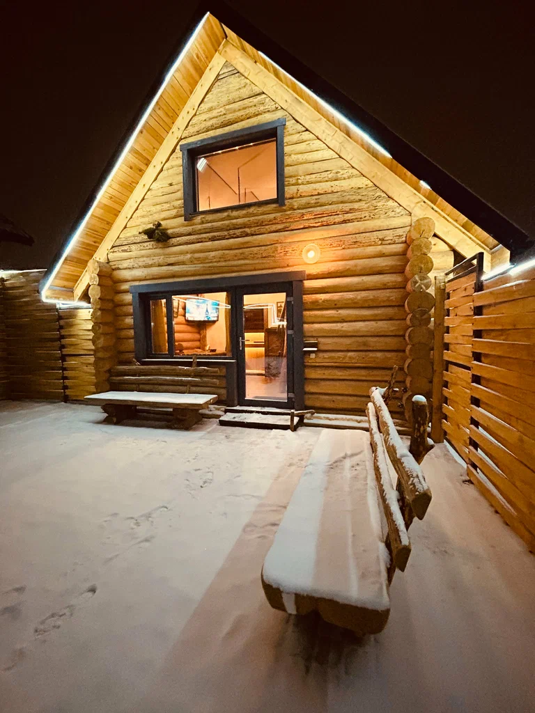 Вид на дом в Парме под Усинском